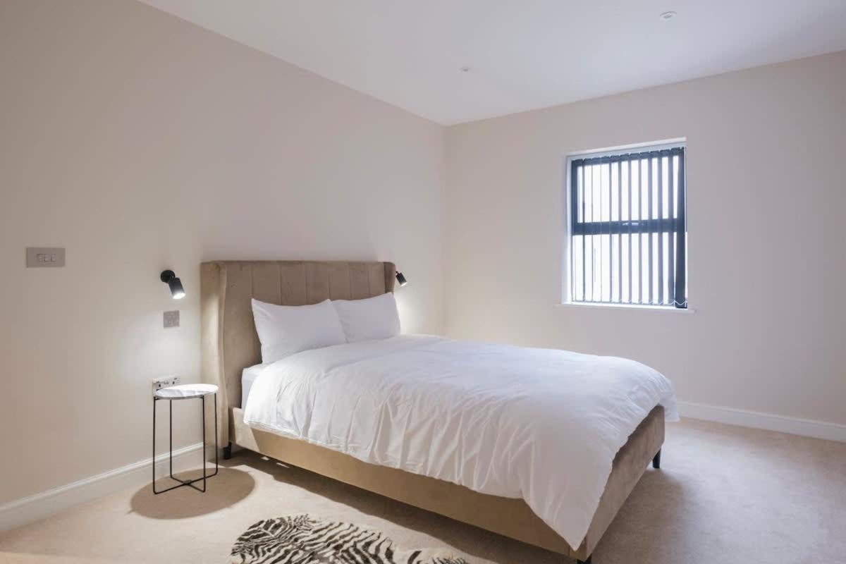 Charming 1-Bedroom Apartment In Leeds City Centre Perfect For Couples Or Solo Travelers Экстерьер фото
